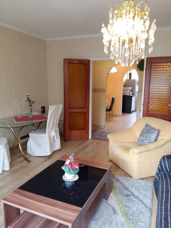 City Centre Apartment ジュール エクステリア 写真